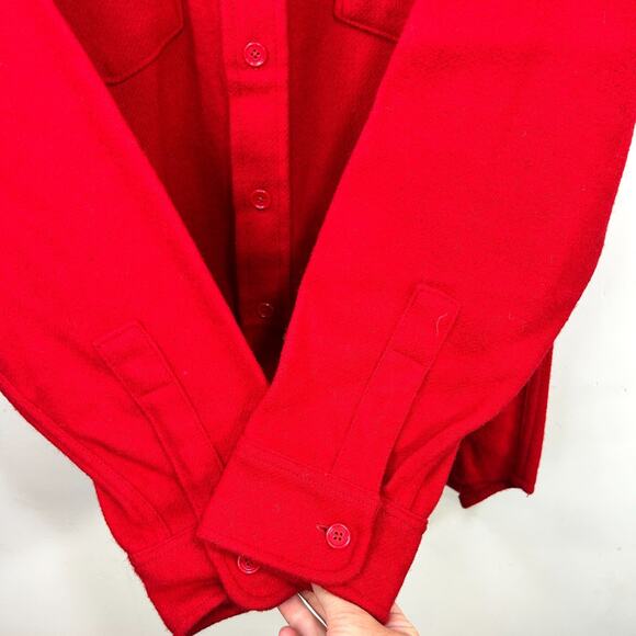 Vintage Woolrich Made in USA Heavy Wool Button Shirt Solid Red Mens L 17 x 35 - Picture 9 of 11